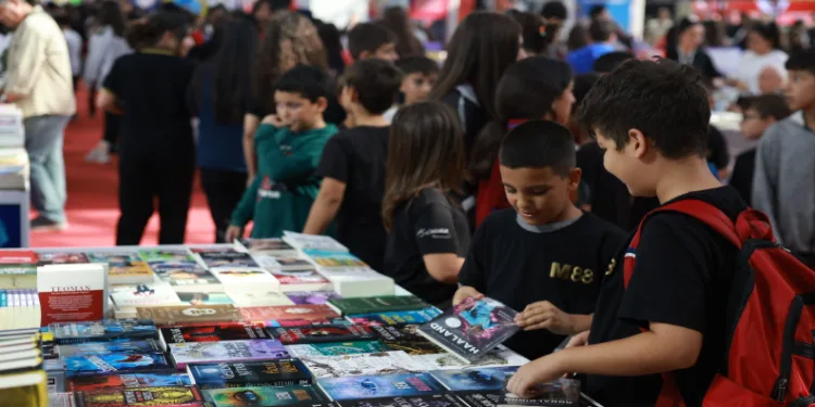 Kitap Fuarı’na öğrencilerden yoğun ilgi