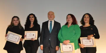 1 yılda 256 bin 711 kadına ulaşıldı