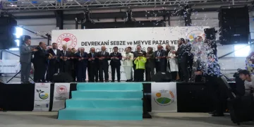 Kışın ısıtacak, yazın serinletecek pazar yeri