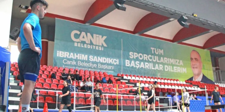 Gençlere ücretsiz kurs desteği