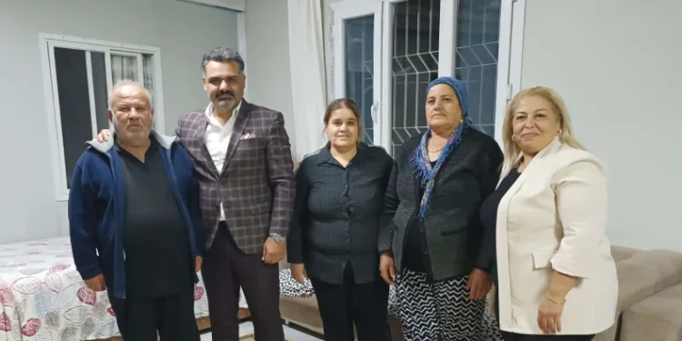 Otoparkta bekletilen motosiklet geri dönüşümde