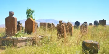 Akkoyunlular dönemine ait mezarlık tespit edildi