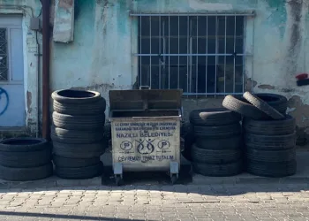 Duyarsızlar kirletiyor