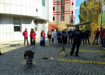 Ağız ve Diş Sağlığı Merkezi’nde yangın tatbikatı gerçekleştirdi
