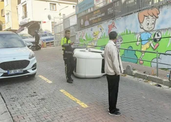 Şehitliklere sahip çıkan lise öğrencisi ve öğretmenlerine teşekkür