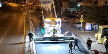 Yol ve köprü yenileme çalışmaları sürüyor