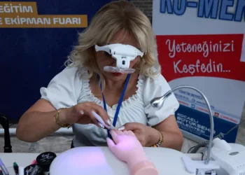 Kursiyerler fuarda yeteneklerini sergiledi