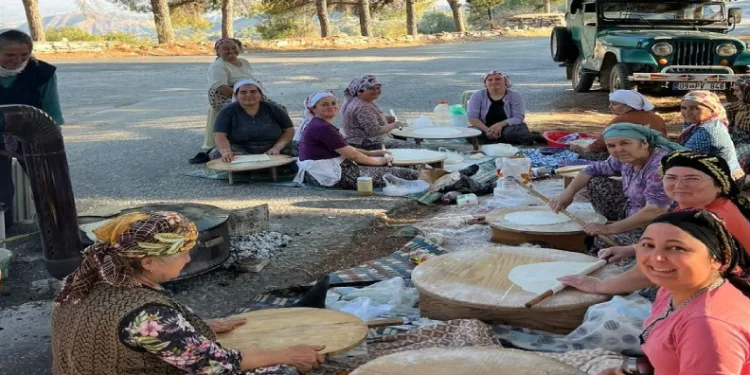 Hasköy’ün efe yürekli kadınları yağmur duasına çıktı