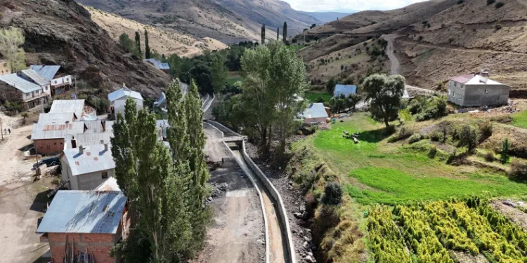 7 bin 870 dekar arazide taşkın riski azaltıldı