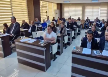 Çatı katlarına bağımsız daire ruhsatı kararı