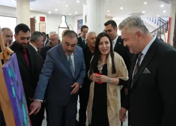 30 eserin bulunduğu sergi, kapılarını açtı