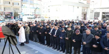 Kore gazisi son yolculuğuna uğurlandı