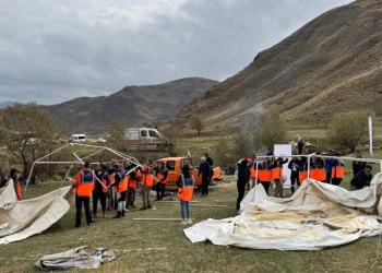 Afetlere karşı eğitimden geçti