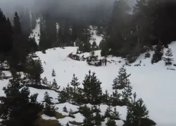 Zirveden kartpostallık görüntüler