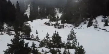 Zirveden kartpostallık görüntüler