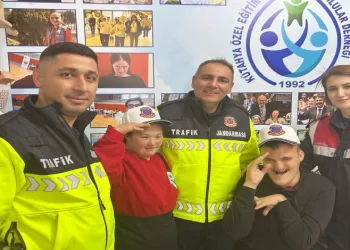 Elek ustaları baba mesleğini sürdürmek için direniyor