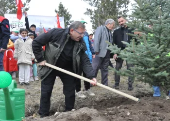 Kars’ta Milli Ağaçlandırma Günü