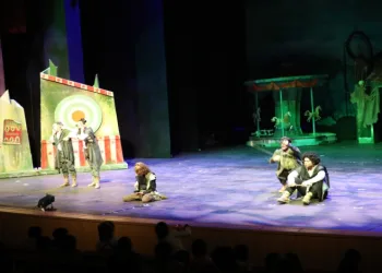 Şehitkamil’den çocuklara tiyatro şenliği