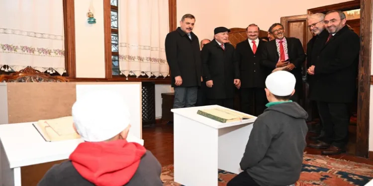 Emniyet Müdürü, gençlerle buluştu