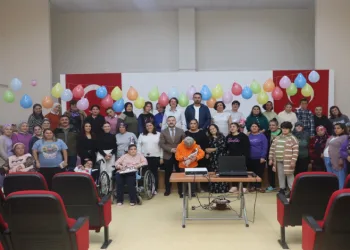 Engelsiz Yaşamda doğum günü kutlaması