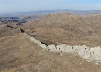 Çin Seddi değil Türk seddi