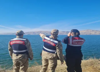 Yangını jandarma ekipleri söndürdü