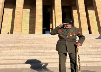 Kore gazisi ilk kez Anıtkabir’i ziyaret etti