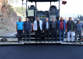 Sıcak asfalt çalışmaları tamamlandı