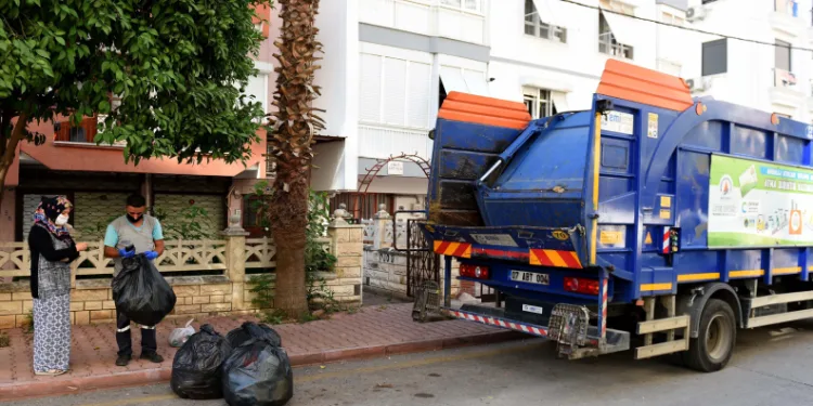 Sıcak asfalt çalışmaları tamamlandı