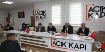 Açık Kapı’da vatandaşları dinledi