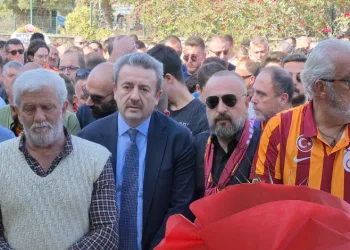 Kazada ölen çocuk son yolculuğuna uğurlandı