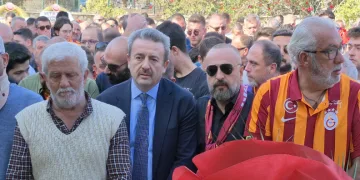 Kazada ölen çocuk son yolculuğuna uğurlandı