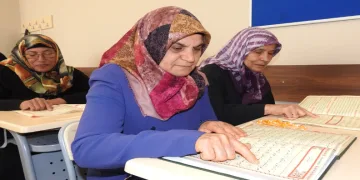 Ahıska Türkleri ile bir araya geldi