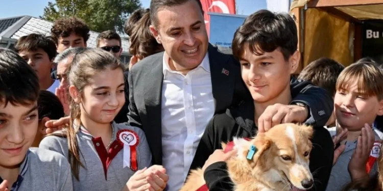 Canlara sahip çıkıyor