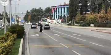 Ölüme teğet geçmek değil