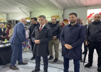 Kağıthane’de alışveriş günleri başladı