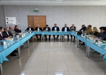 Nazırlı, basın mensupları ile bir araya geldi