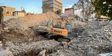 Ağır hasarlı binaların yıkım oranı yüzde 98