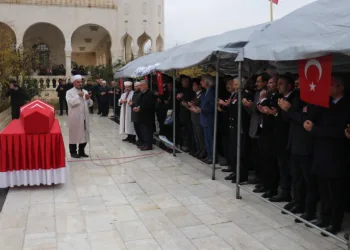 Şehit olan polis memuru son yolculuğuna uğurlandı