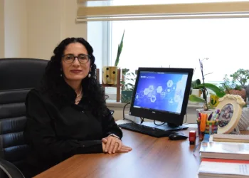 70 yıldır plak ve CD satarak mesai yapıyor