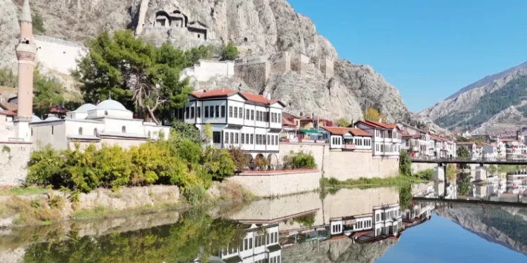 Tablo gibi şehir Amasya