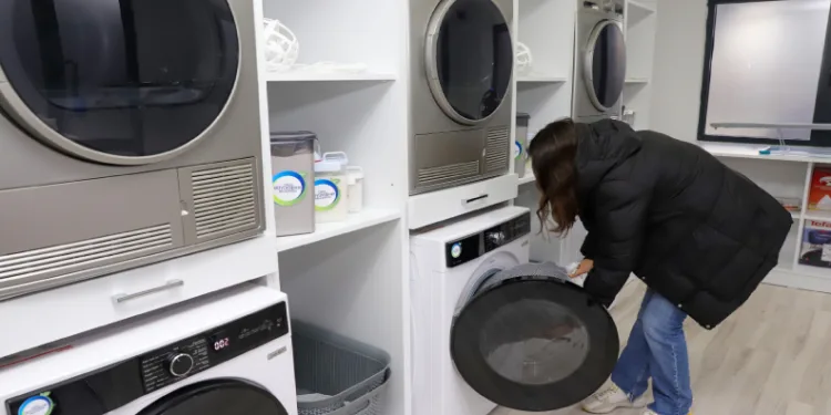 Üniversite öğrencileri için çamaşırhane