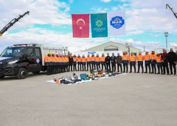 Meram Belediyesi arama kurtarma ekibi kurdu