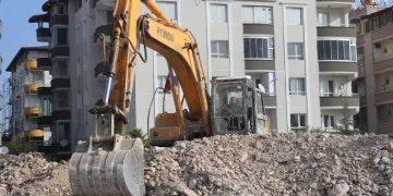 Maaşlarıyla merak uyandıran iş makinası operatörleri