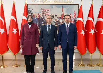 Uşak Valisi Aktaş’a tebrik ziyaretinde bulundular