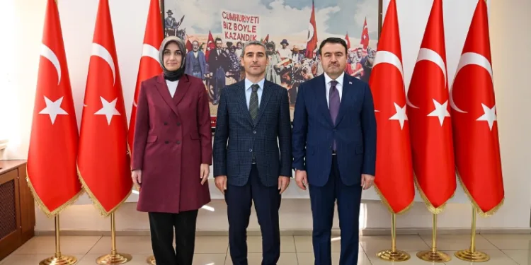 Uşak Valisi Aktaş’a tebrik ziyaretinde bulundular