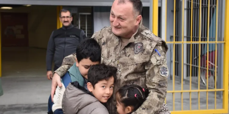 Çocuk hakları temalı resim yarışması