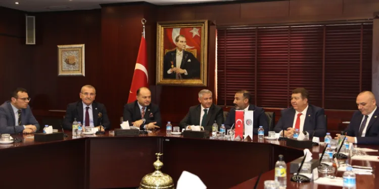 SGK’dan kayıt dışı çalışma ve çalıştırma uyarısı