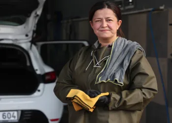 İlk ‘oto yıkamacı abla’sı oldu