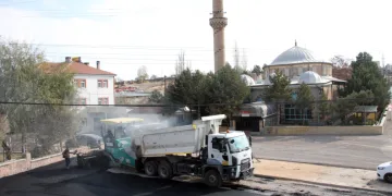 Alaybeyli Meydanı’na modern çalışma
